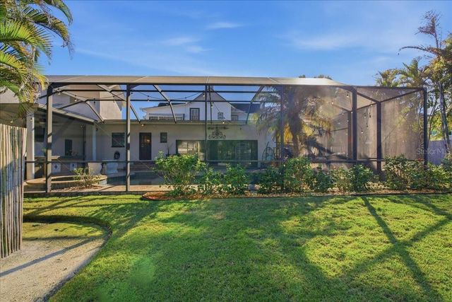 208 N SPRING BOULEVARD, Tarpon Springs, FL 34689