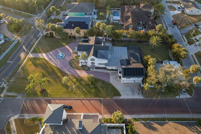 208 N SPRING BOULEVARD, Tarpon Springs, FL 34689