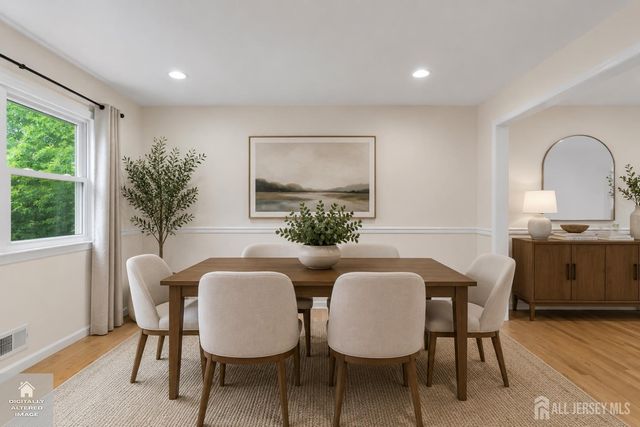 6 Fox Chase Run, Hillsborough, NJ 08844