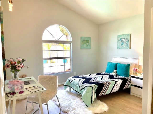 17912 Gridley Road, Artesia, CA 90701