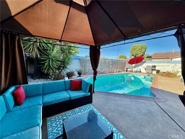 17912 Gridley Road, Artesia, CA 90701