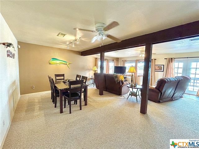 58 Heather Street, Port O'connor, TX 77982