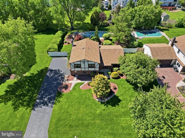 49 MISTY MEADOW DR, Richboro, PA 18954