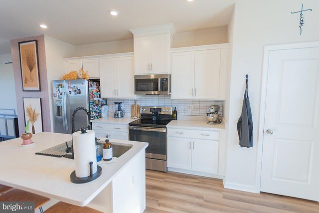 508 NATIONAL ST, Ranson, WV 25438