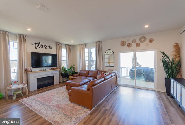 508 NATIONAL ST, Ranson, WV 25438