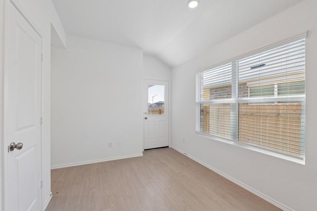 104 Sapling Dew DR, Georgetown, TX 78628