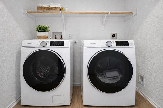 104 Sapling Dew DR, Georgetown, TX 78628