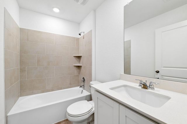 104 Sapling Dew DR, Georgetown, TX 78628