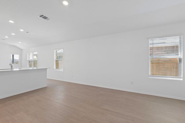 104 Sapling Dew DR, Georgetown, TX 78628