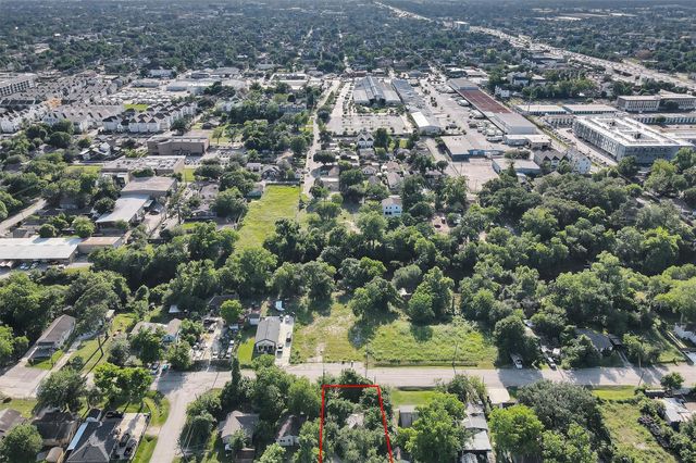 5606 Enid Street, Houston, TX 77009