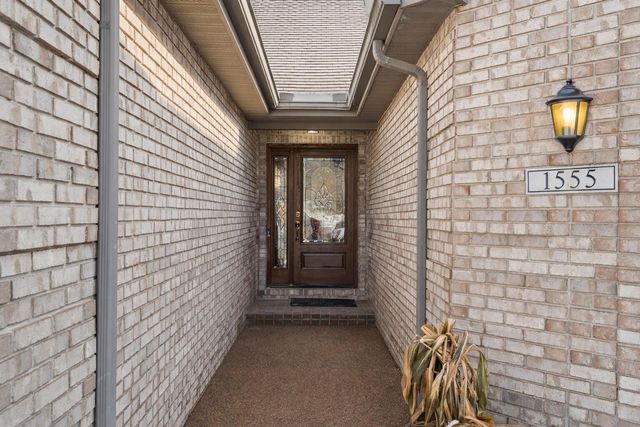 1555 Maumee Drive, Valparaiso, IN 46385