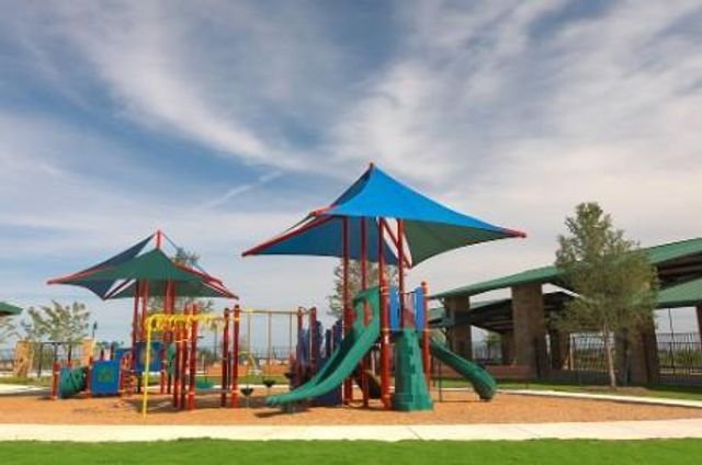 916 Papaya DR, Buda, TX 78610