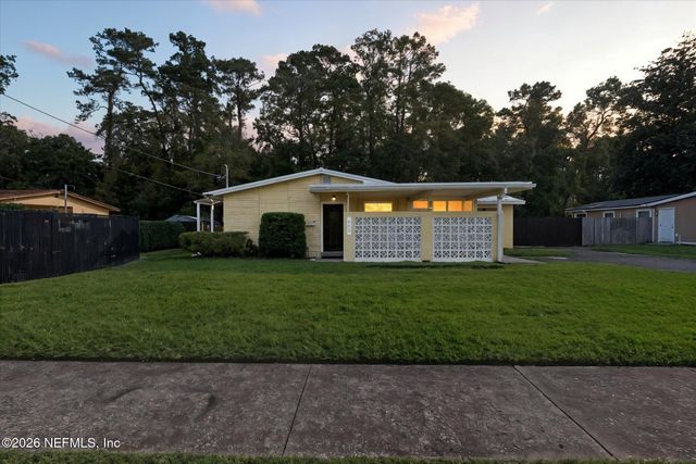 863 WESTGATE Drive, Jacksonville, FL 32221