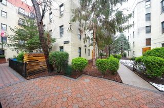 21-77 33rd Street 2A, Astoria, NY 11105