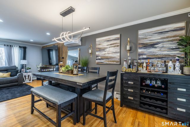 6 Chaucer Drive, Shelton, CT 06484