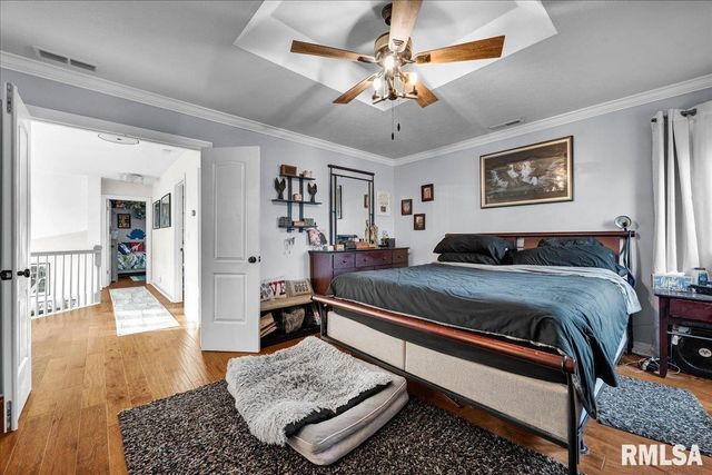 2301 ARLINGTON Circle, Pekin, IL 61554