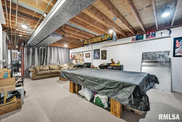 2301 ARLINGTON Circle, Pekin, IL 61554