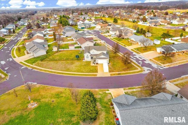 2301 ARLINGTON Circle, Pekin, IL 61554