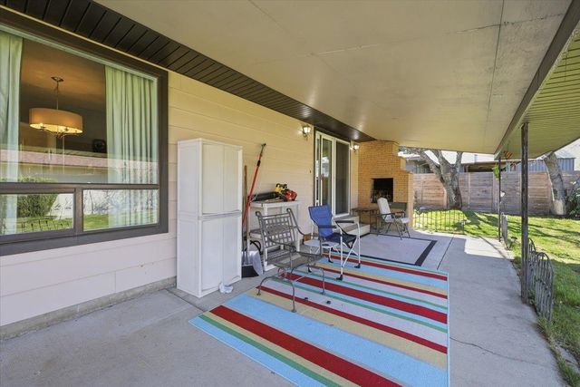 319 N Molter Rd, Liberty Lake, WA 99019