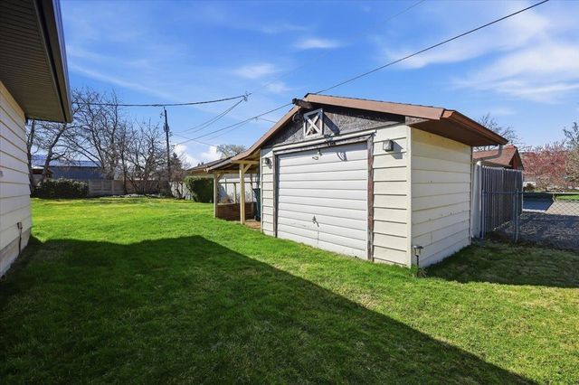 319 N Molter Rd, Liberty Lake, WA 99019