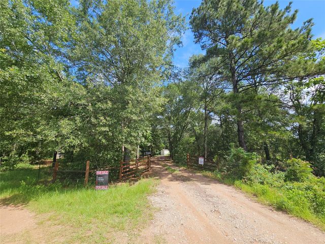 10299 Cox Lane, Plantersville, TX 77363