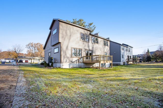 1032 Arlington Avenue, Grand Haven City, MI 49417