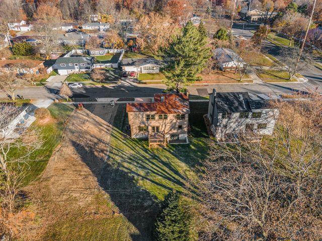 1032 Arlington Avenue, Grand Haven City, MI 49417