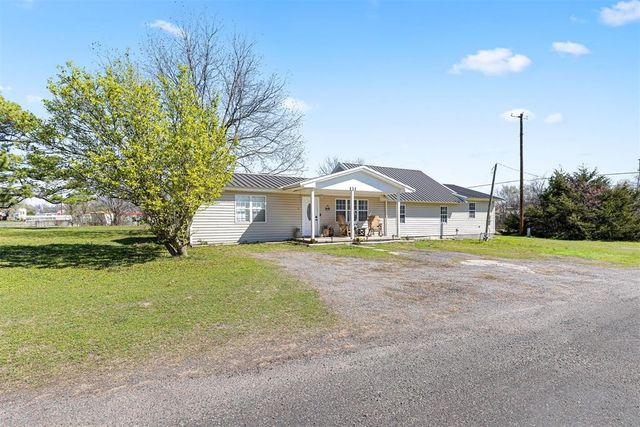 131 S Willow, Stratford, OK 74872