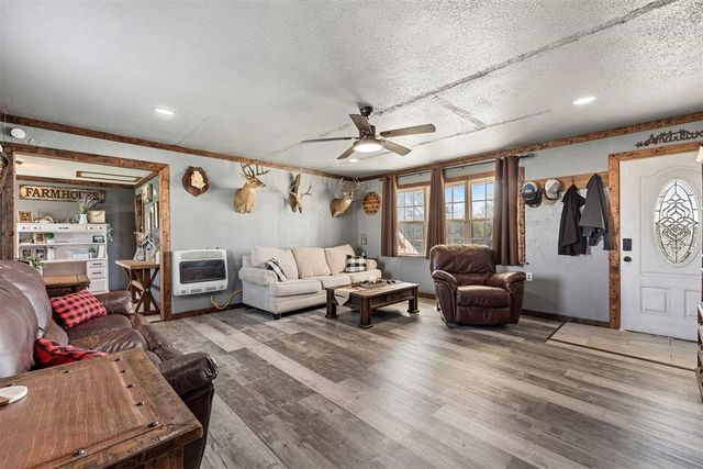 131 S Willow, Stratford, OK 74872