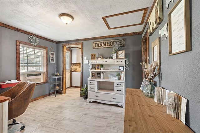 131 S Willow, Stratford, OK 74872
