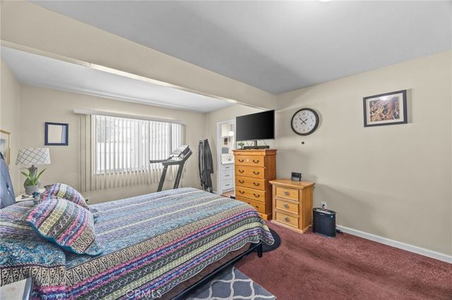 620 Snead Drive, Hemet, CA 92543