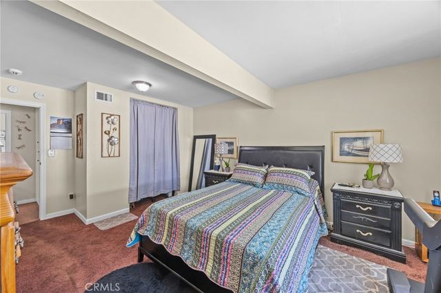 620 Snead Drive, Hemet, CA 92543