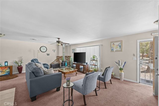 620 Snead Drive, Hemet, CA 92543
