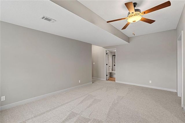 22275 W 98th Terrace, Lenexa, KS 66220