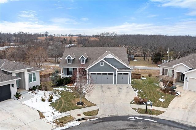 22275 W 98th Terrace, Lenexa, KS 66220