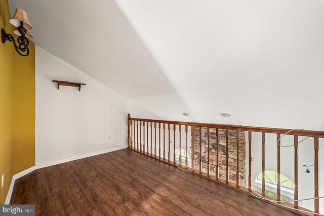 32 PARKVIEW WAY, Newtown, PA 18940
