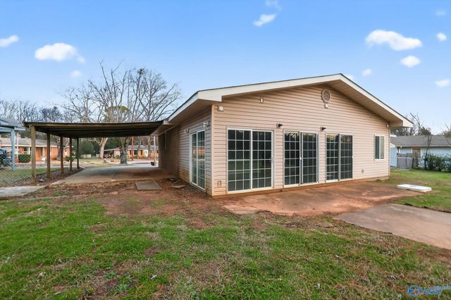 3110 S Nevel Circle NW, Huntsville, AL 35810