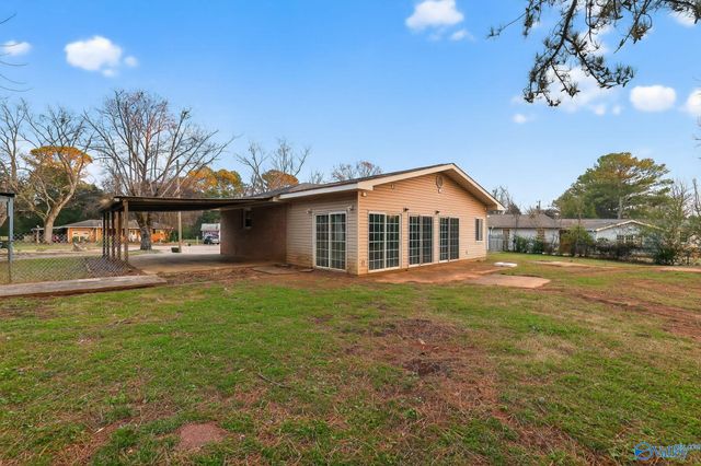 3110 S Nevel Circle NW, Huntsville, AL 35810