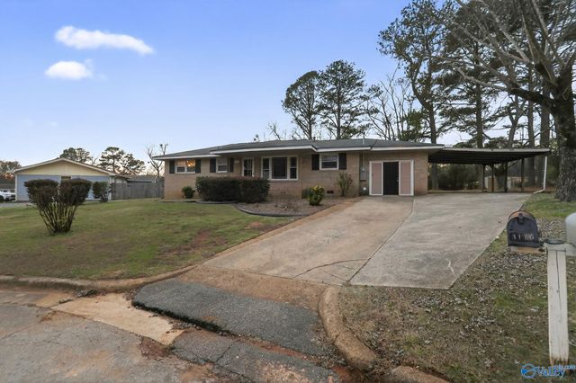 3110 S Nevel Circle NW, Huntsville, AL 35810