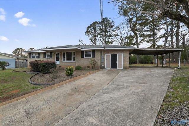 3110 S Nevel Circle NW, Huntsville, AL 35810