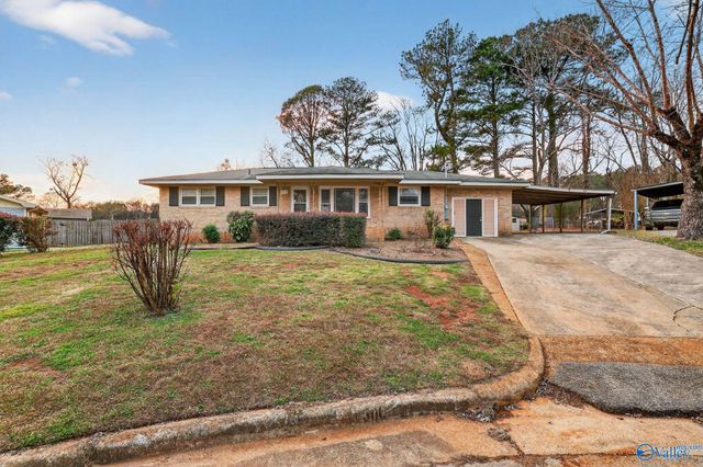 3110 S Nevel Circle NW, Huntsville, AL 35810