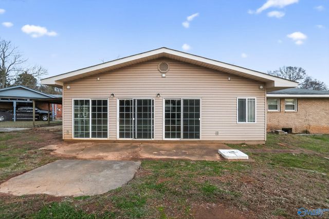 3110 S Nevel Circle NW, Huntsville, AL 35810