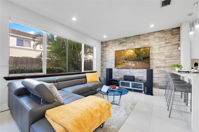 11261 NW 55th Ln NA, Doral, FL 33178