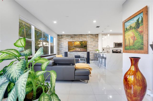 11261 NW 55th Ln NA, Doral, FL 33178