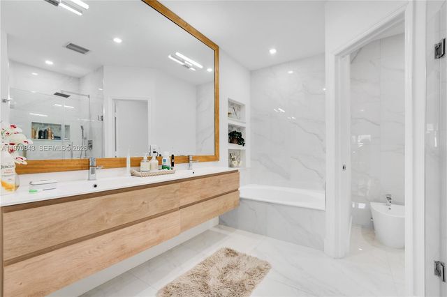 11261 NW 55th Ln NA, Doral, FL 33178