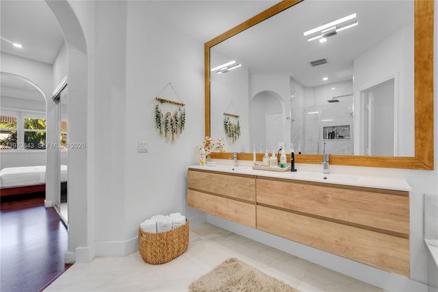 11261 NW 55th Ln NA, Doral, FL 33178