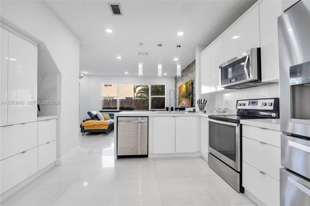 11261 NW 55th Ln NA, Doral, FL 33178