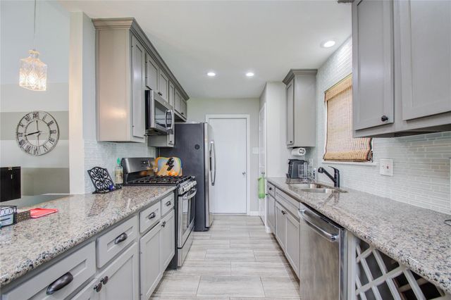 10130 Woodwick Street, Houston, TX 77016