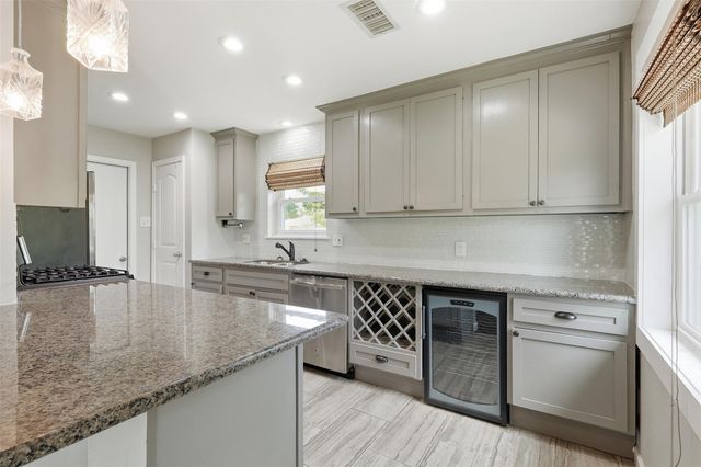 10130 Woodwick Street, Houston, TX 77016