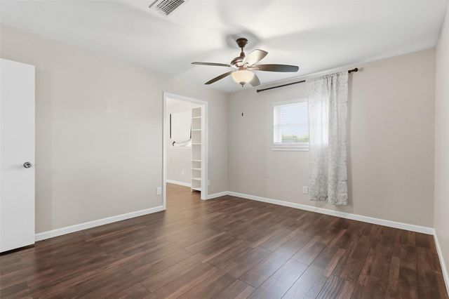 10130 Woodwick Street, Houston, TX 77016